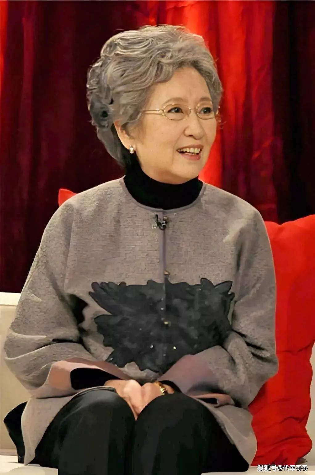 91岁“北影厂花”袁玫近况曝光！老公已去世12年