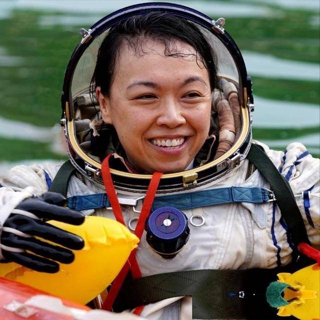 妻子上太空， 黎家盈丈夫迁居北京照顾3孩子