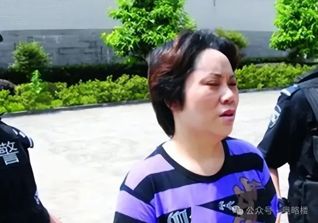 “重庆一姐男宠”：1米82肌肉发达，被抓后翻脸
